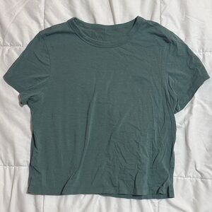 lululemon athletica Forest Green Short Sleeve Tee